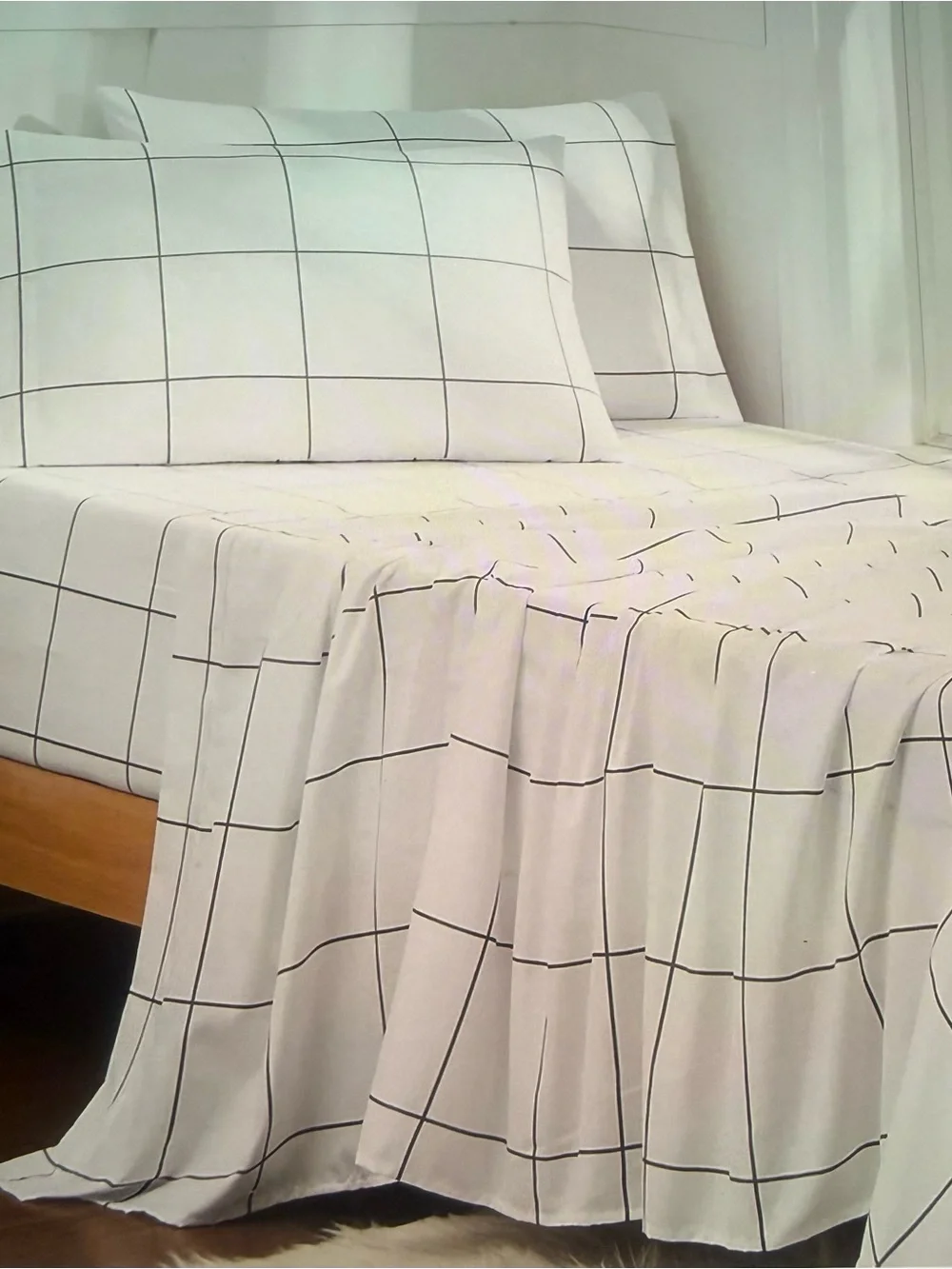 Home Collection White Windowpane Sheet Set